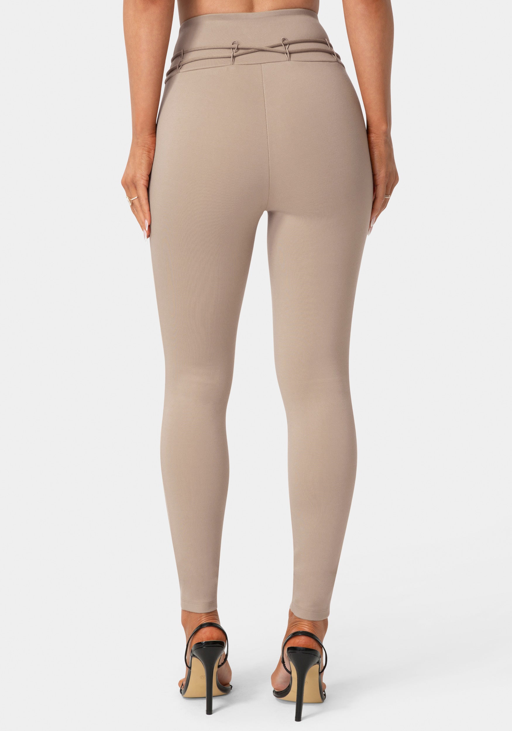 7SKP0398BE_Bare_Affair_3.jpg