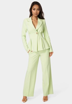 Tailored Pleat Details Blazer